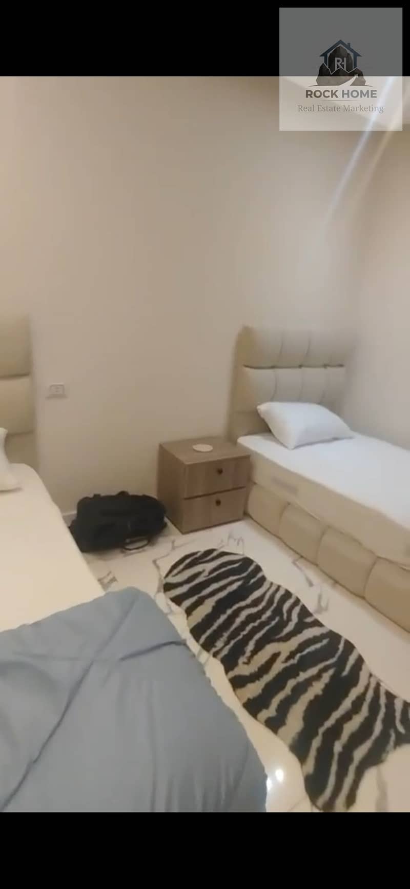 7 1000359756. jpg