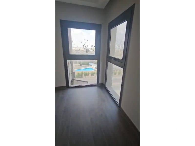 2 0b2971b1-8cc8-40ea-9c1e-1f10b8fe1b5d. jpg