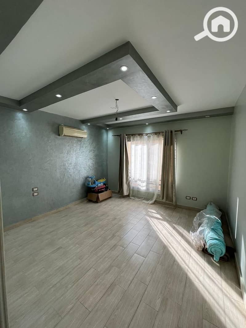 Semi-furnished apartment for rent in The Square Compound - Widok 5