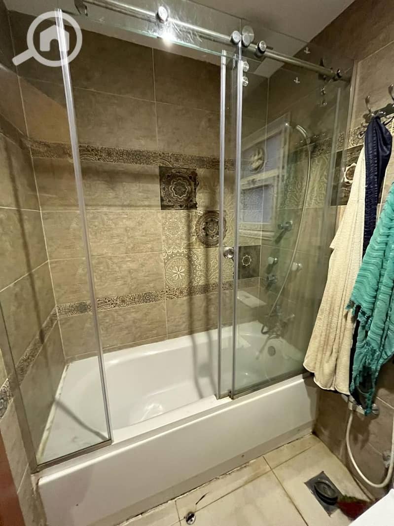 Semi-furnished apartment for rent in The Square Compound - Widok 6