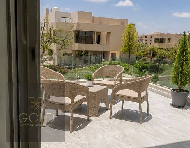 Penthouse hacienda bay close to the pool – pohled 2
