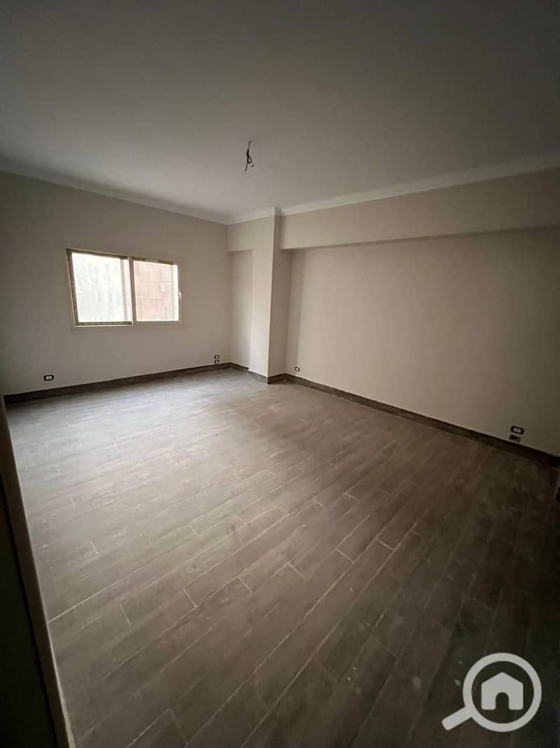 Distinct apartment for sale in Al-Moustashreen Compound – pohled 4