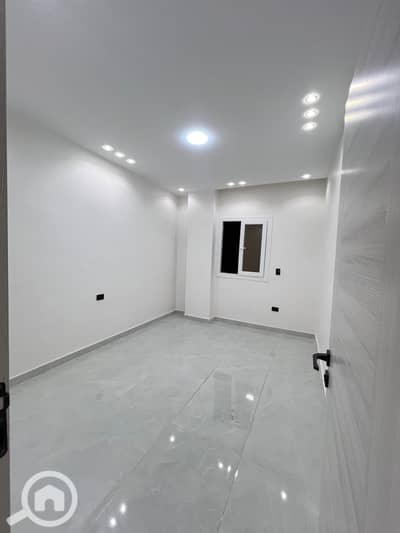 2 Bedroom Flat for Sale in 6th of October, Giza - d93e5a60-00a7-492e-bbfe-f6ca2f7e43f3. jpeg
