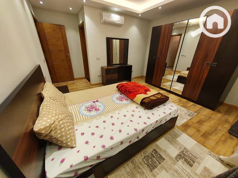 Apartment for rent in the 10th district of Zahraa El Maadi, fully air-conditioned. Area: 200 sq mConsists of 3 bedrooms, 2 bathrooms, reception, and ki - Widok 3