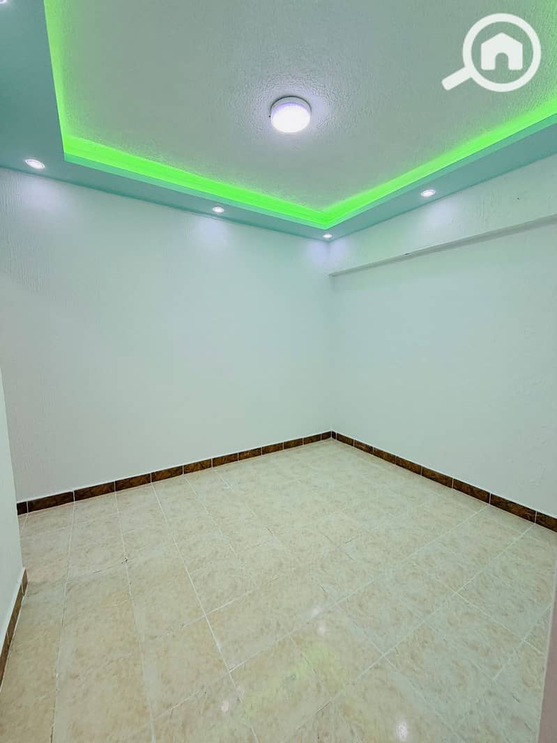 7 1000437675. jpg