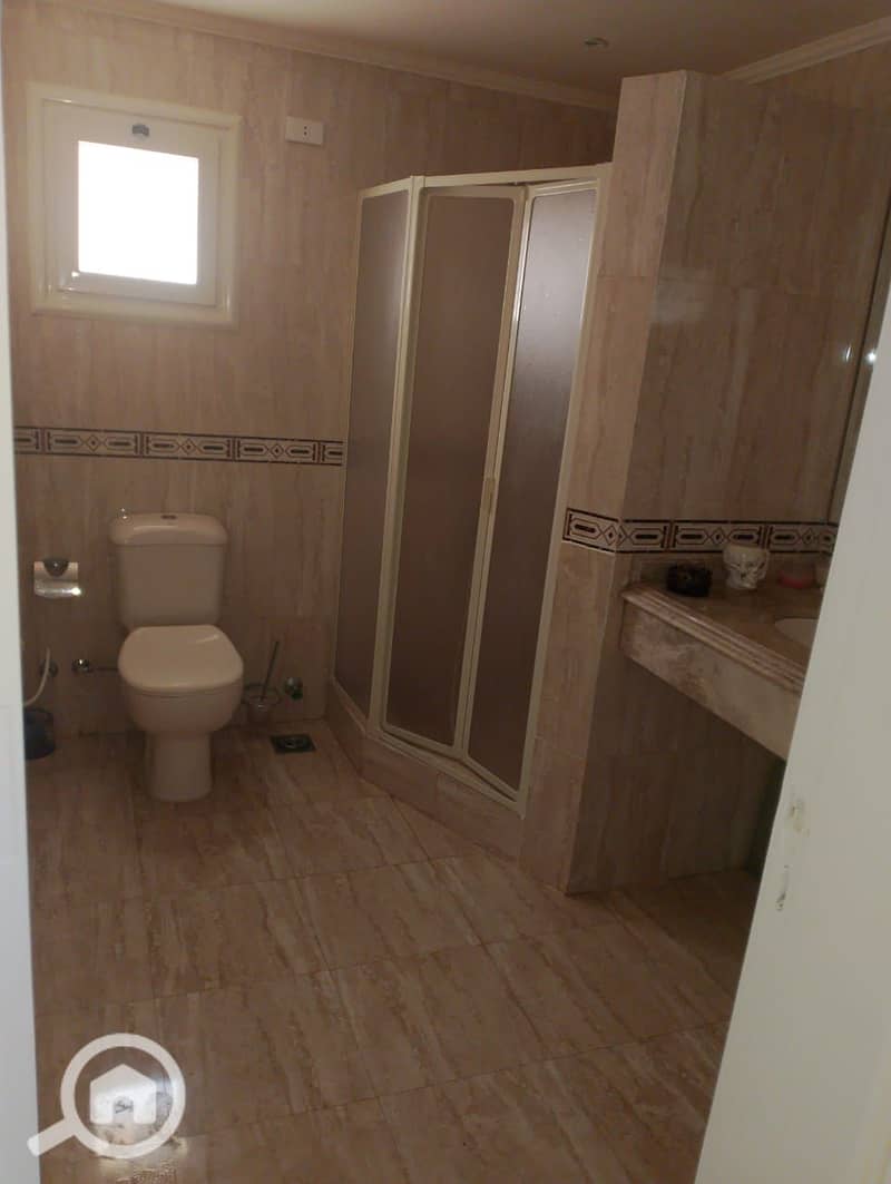 7 1001726712. jpg