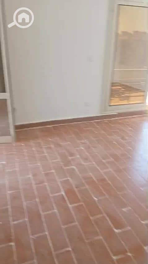 17 WhatsApp Video 2026-07-06 at 10.15. 54 PM_000203. jpg