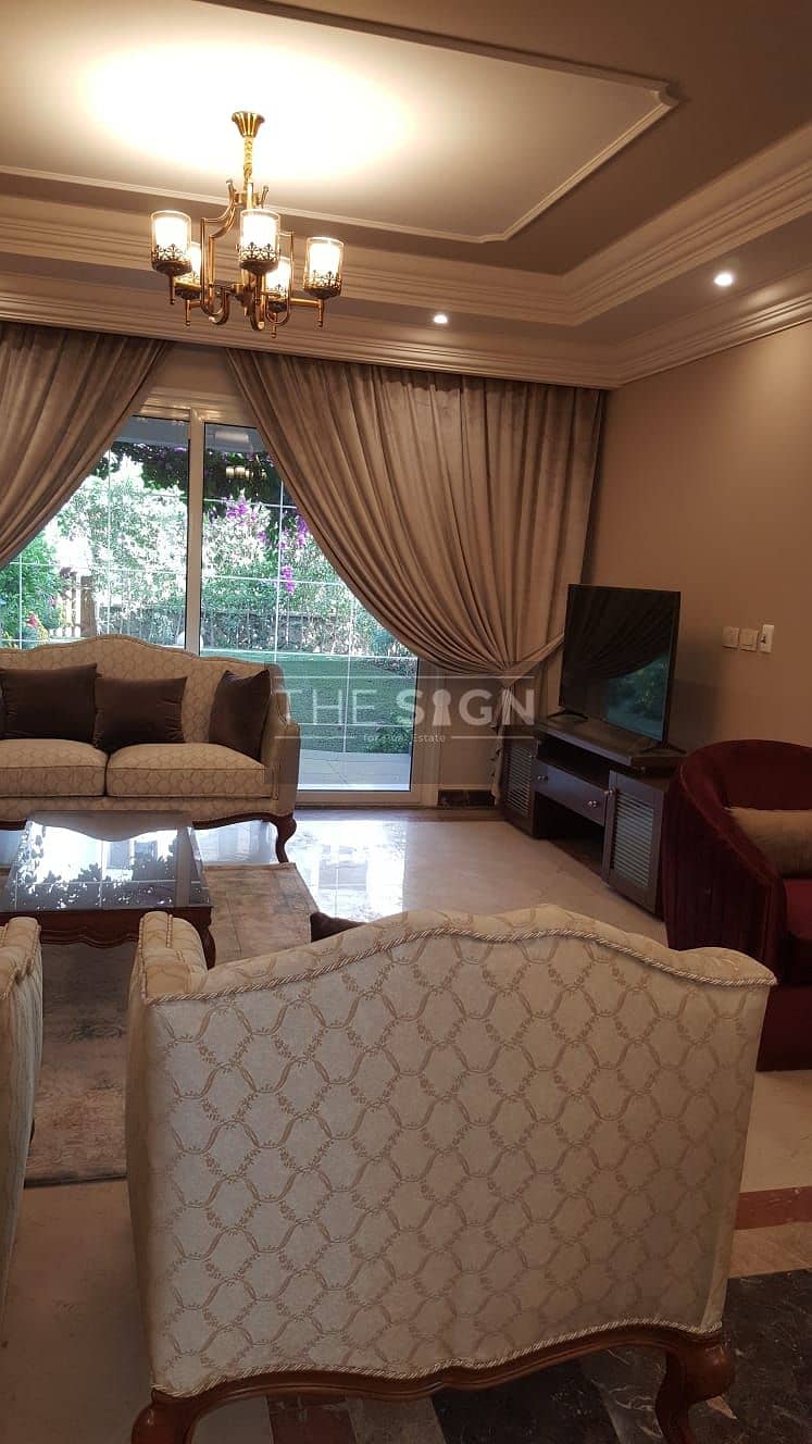 Luxury I Villa For Rent in mountain view Executive First Use With very prime location with private garden – další