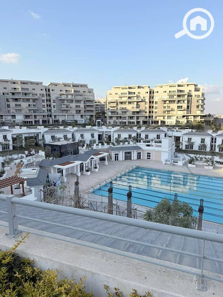 Under Market Price Side view Club house Apartment For Sale 170M - Widok 4