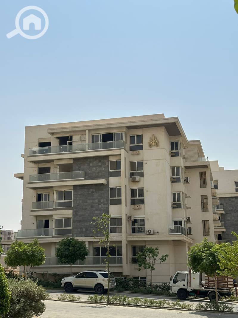 Under Market Price Side view Club house Apartment For Sale 170M - Widok 5