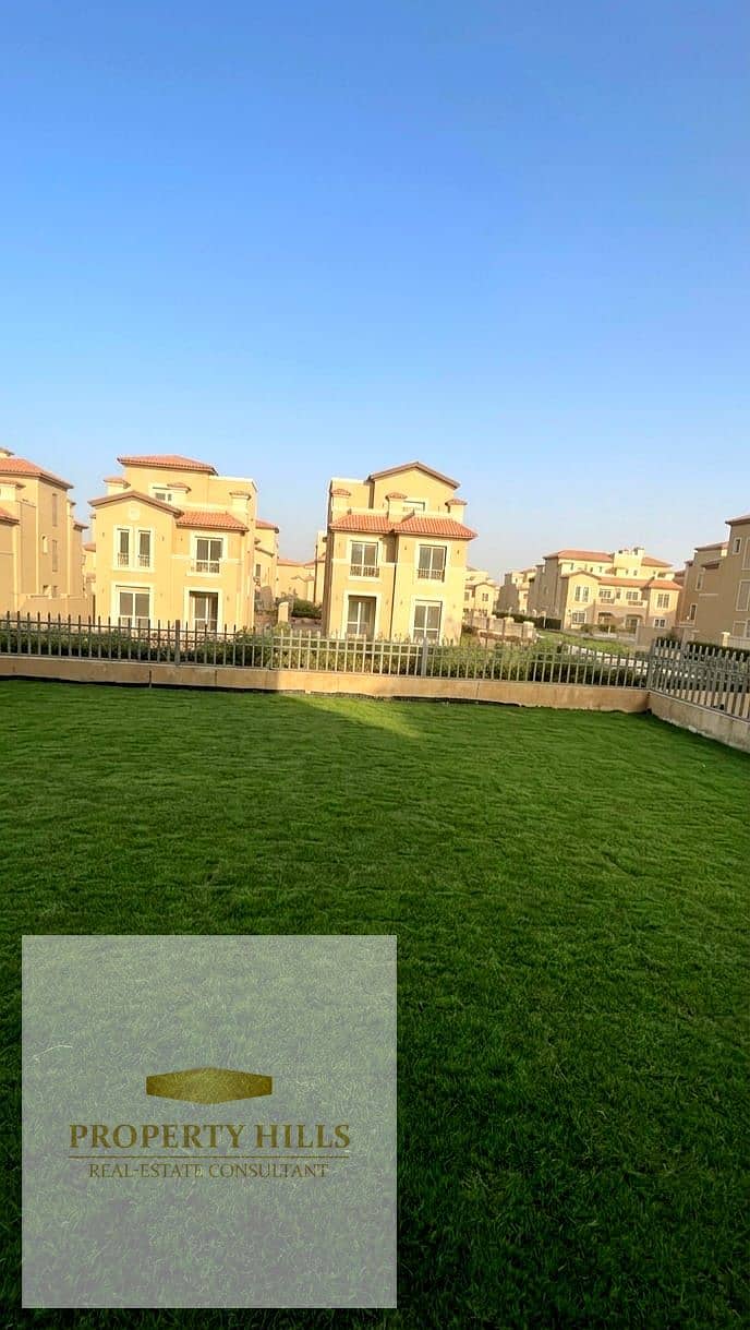 A bargain villa at an old price, ready for immediate delivery, fully finished and ready to move in, located in New Cairo, next to Hyde Park, Mivida, 90th Street, and AUC. - Ansicht 3