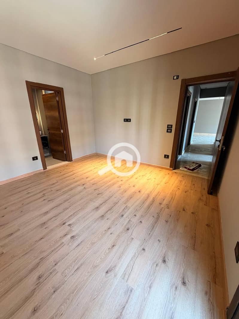 High super lux apartment for rent in el patio oro by la vista COMPOUND semi furnished prime location – další
