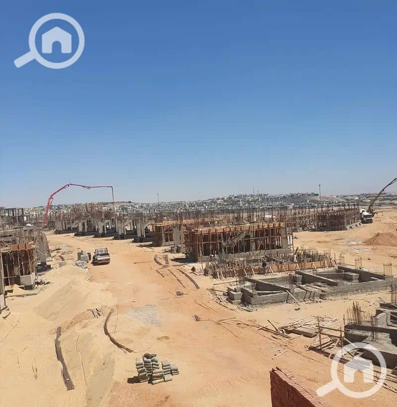 Apartment Ground Floor 2 Bed for Sale in Ivoire West, Sheikh Zayed | Private Garden | Prime Location - Vista 6