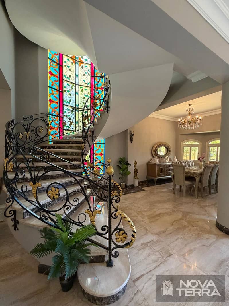 Luxury Independent Villa for Sale in Mena Garden City - Więcej