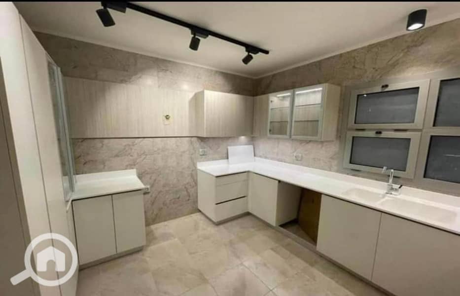 Fully finished apartment for sale in Palm Hills (PX), 6th of October City, located next to New Giza – pohled 4