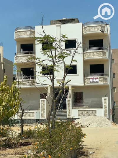3 Bedroom Flat for Sale in 6th of October, Giza - IMG_1025. jpg