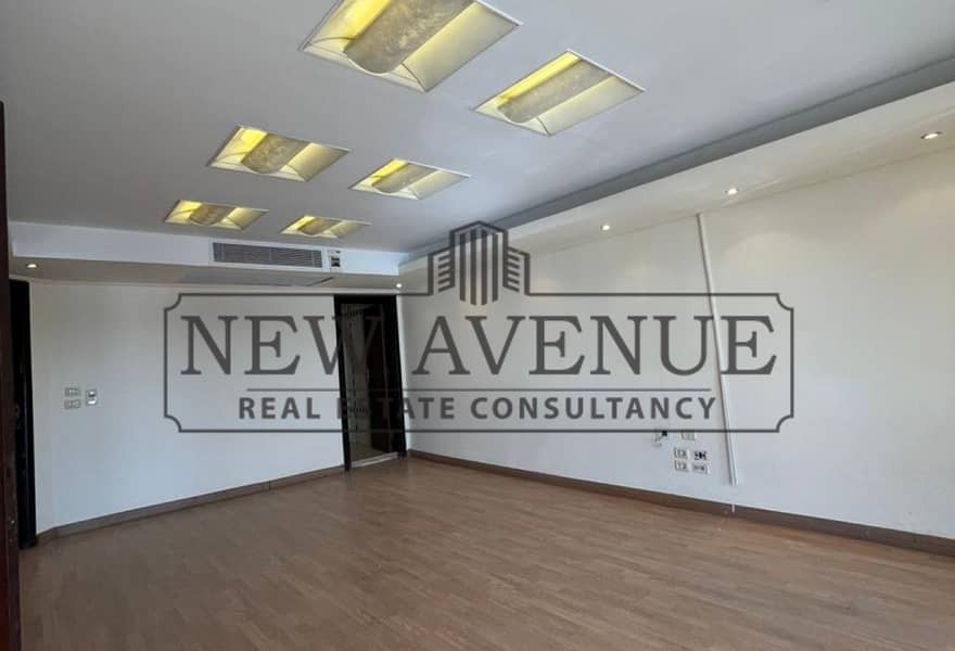 office for rent at cornish el maadi fully finished - Mehr
