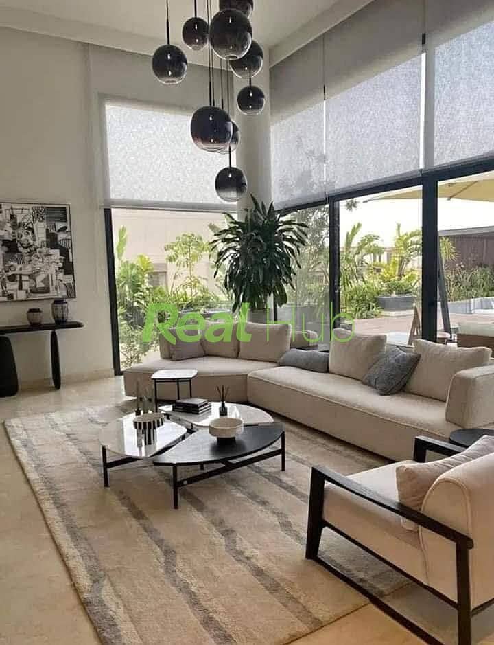 Interior (25). jpg Interior (25). jpg
