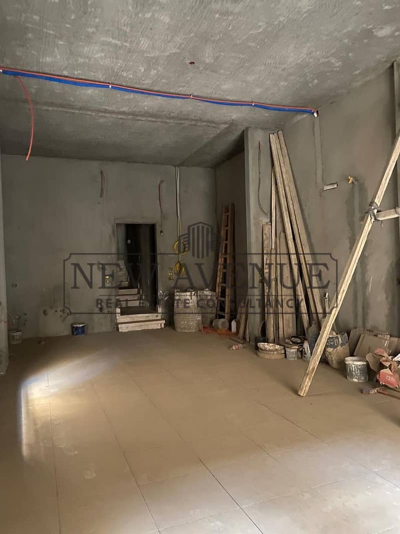 Duplex with garden in a prime location in Al Andalus Compound New Cairo ready for immediate occupancy - Więcej