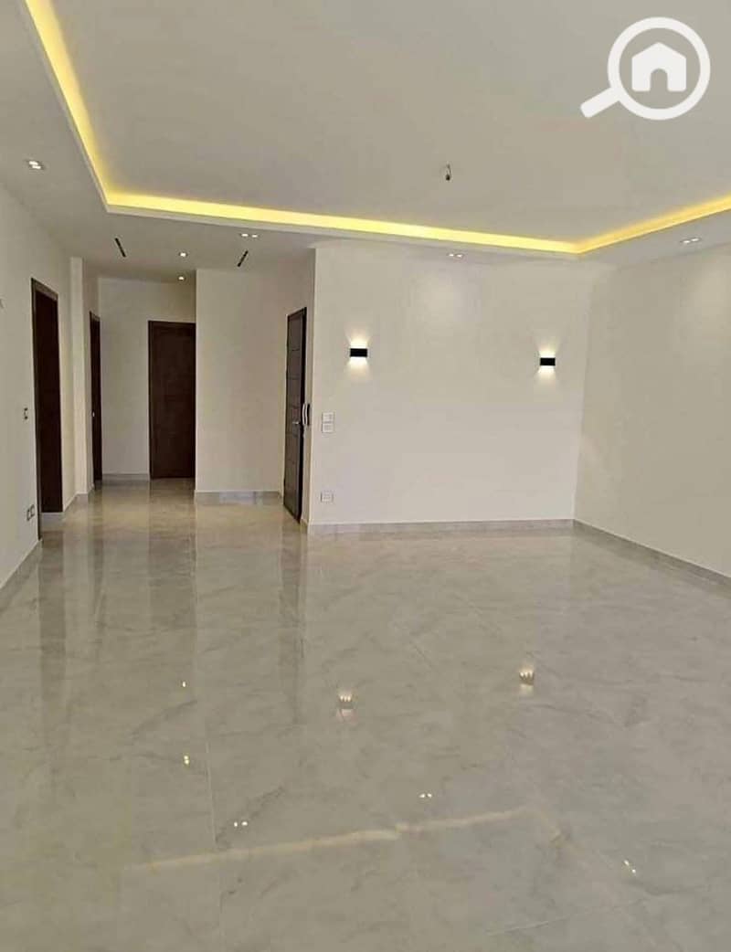 Preview and receive an apartment for sale with immediate delivery, fully finished in one of the most prestigious compounds in the New Administrative C - Vista 4