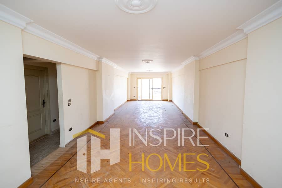 Licensed apartment for sale – Fully open views - Widok 2
