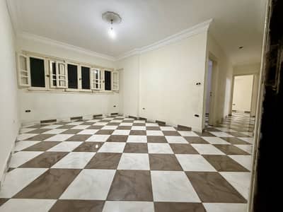 3 Bedroom Apartment for Rent in Smoha, Alexandria - سوبر لوكس ١٢٠م حقيقى ناصيه الهيلتون من المالك - هدوء شارع ٩ جرين بلازا