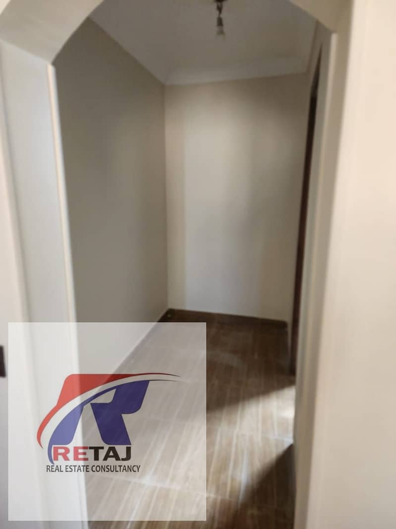 Rooftop apartment for rent with kitchen, in a prime location overlooking a large garden in Al Banafseg Villas, 9 steps from the waterway and Mohamed N – pohled 6