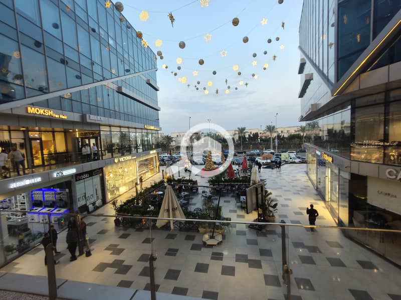 A commercial shop for sale, Prime Location on a main street in Sheikh Zayed - Bild 3