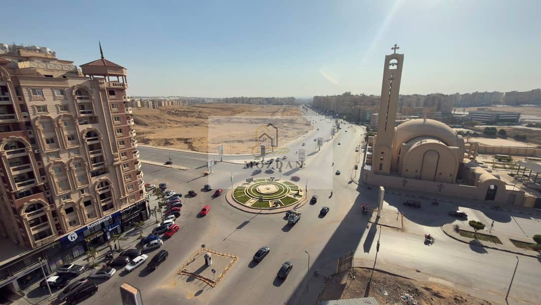 A distinctive open-view apartment overlooking the Great Mosque and St. Anthony Church in a prime location in Zahra Al-Maadi. – pohled 2