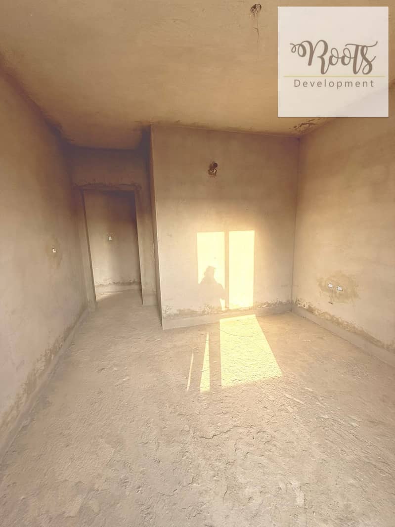For Sale Prime Townhouse with Garden ,Ready to MOve ,in Prime Location ,Landscape View ,in VYE SODIC New Zayed - Widok 4