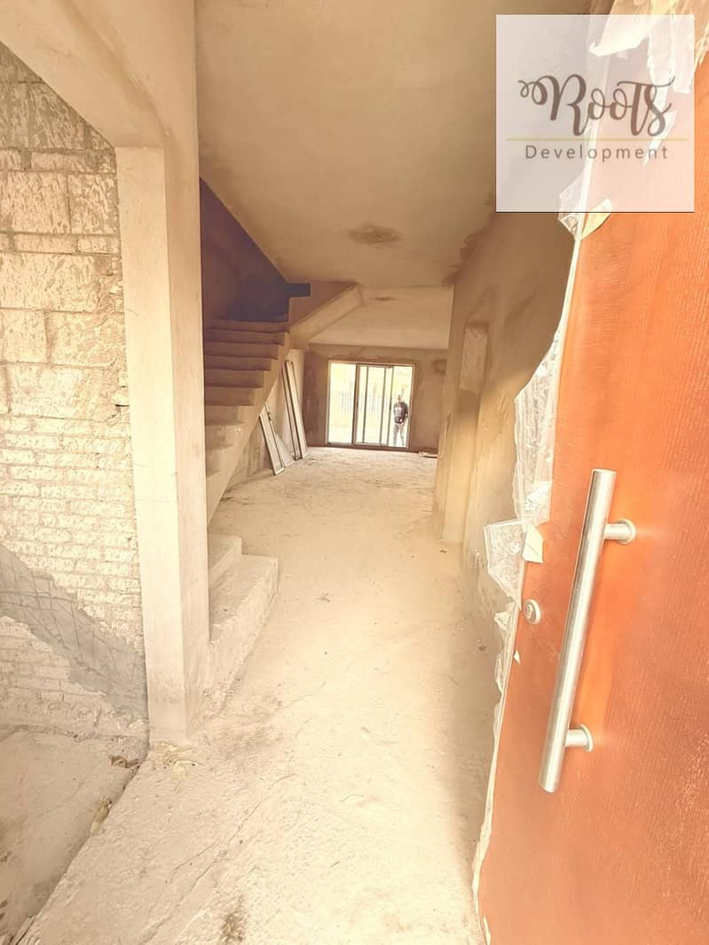 For Sale Prime Townhouse with Garden ,Ready to MOve ,in Prime Location ,Landscape View ,in VYE SODIC New Zayed - Widok 5