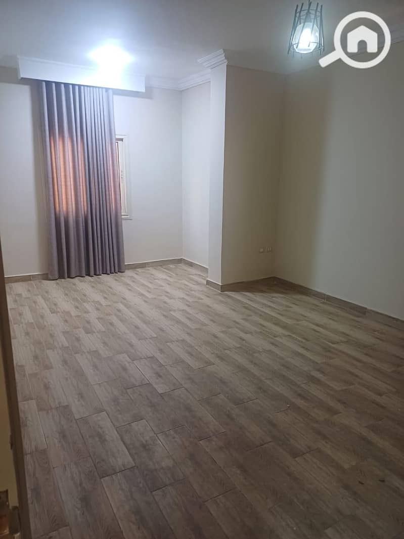 Apartment for sale in the Fifth Settlement - Investors South - Więcej