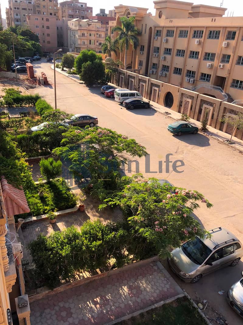 Apartment for Sale in Al Ferdous City Apartment for sale in Al Ferdous City, Investment Villas Area, directly opposite Dreamland, 6th of October City. - Widok 4