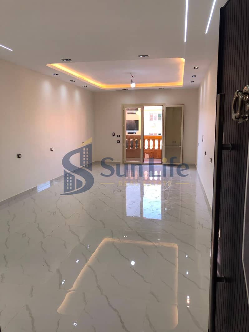 Apartment for Sale in Al Ferdous City Apartment for sale in Al Ferdous City, Investment Villas Area, directly opposite Dreamland, 6th of October City. - Widok 5