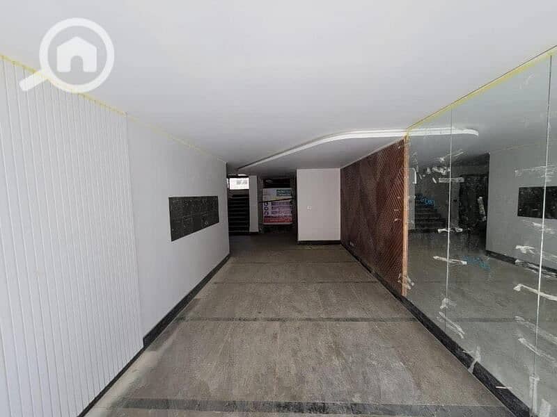 Apartment for sale in Badya Palm Hills, prime location on the main Dahshur Road and Oasis Road. - Widok 6