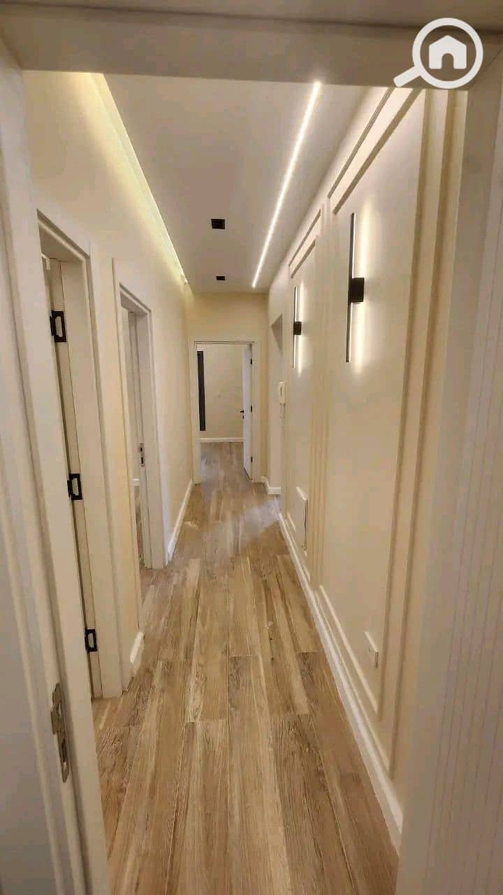 Apartment for sale in Talla Compound on Jamal Abdel Nasser Axis close to Mall of Arabia and Dahshur Link - Widok 4