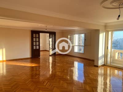 3 Bedroom Apartment for Rent in Kafr Abdo, Alexandria - 297eb956-6aad-427a-b6b2-3ce00faaf065. jpg 3 Bedroom Apartment for Rent in Kafr Abdo, Alexandria - 297eb956-6aad-427a-b6b2-3ce00faaf065. jpg