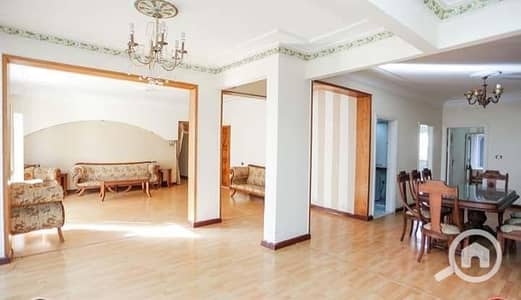4 Bedroom Flat for Rent in Kafr Abdo, Alexandria - ade075c0-9afa-4f6a-a621-dd5ef4121115. jpg 4 Bedroom Flat for Rent in Kafr Abdo, Alexandria - ade075c0-9afa-4f6a-a621-dd5ef4121115. jpg