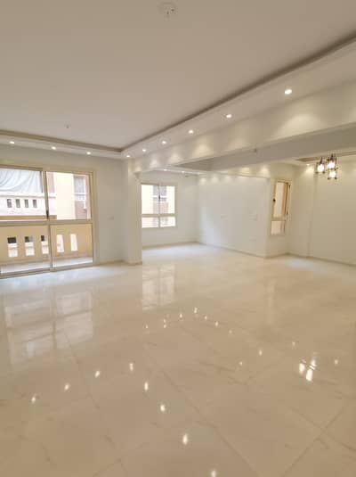 3 Bedroom Apartment for Rent in 6th of October, Giza - شقة 160م للإيجار بدجلة بالمز - تشطيب فاخر - فيو حديقة 3 Bedroom Apartment for Rent in 6th of October, Giza - شقة 160م للإيجار بدجلة بالمز - تشطيب فاخر - فيو حديقة