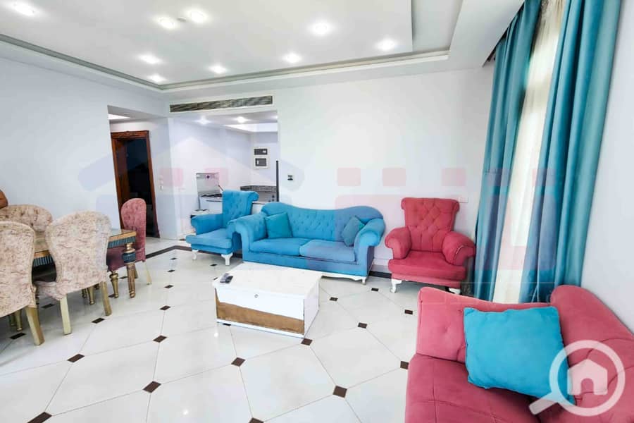 Apartment for sale, 150 sq m, Mandara - directly on the sea (brand building) - Ansicht 2