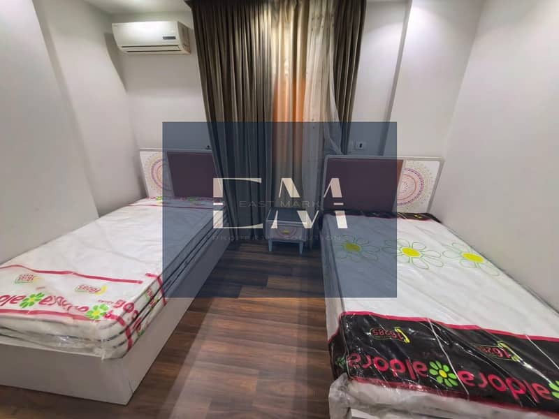 9 82822a55-b4ce-4951-abaf-77dbaadd0082. jpg