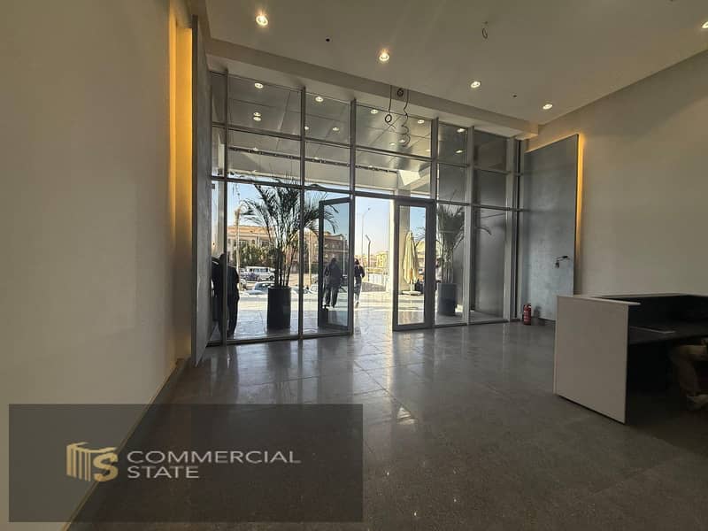 Administrative Office at Sky Square Mall for Rent - Bild 2