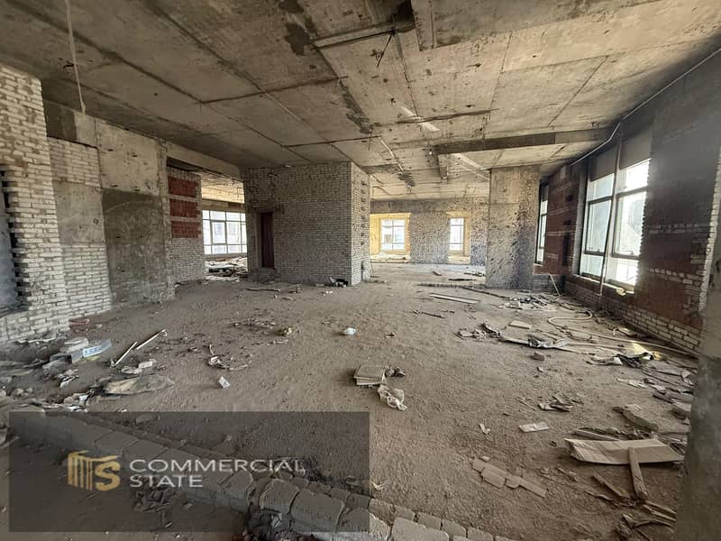 Administrative Office at Sky Square Mall for Rent - Bild 6