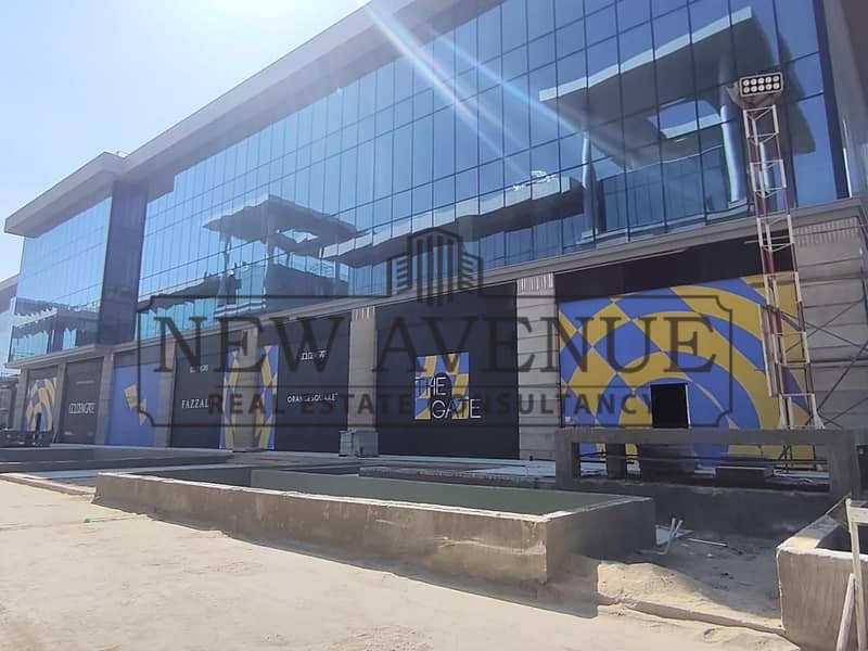 Office 106 sqm with underground parking for sale at Redcon Golden gate New Cairo - Widok 6