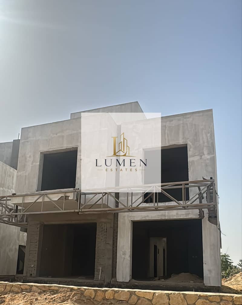 The only villa with immediate delivery, 390 meters on the Suez Road, First Settlement, with installment plans and a distinctive location in the project. - Widok 4