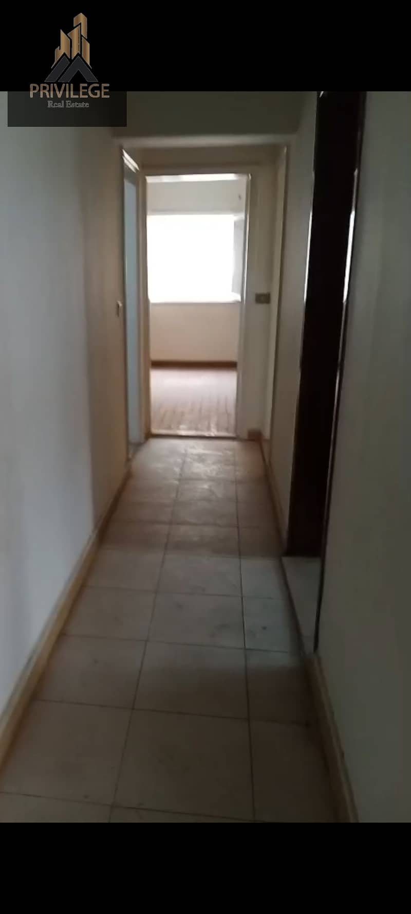 For sale: a distinctive apartment in Nyrko Towers - Vista 5