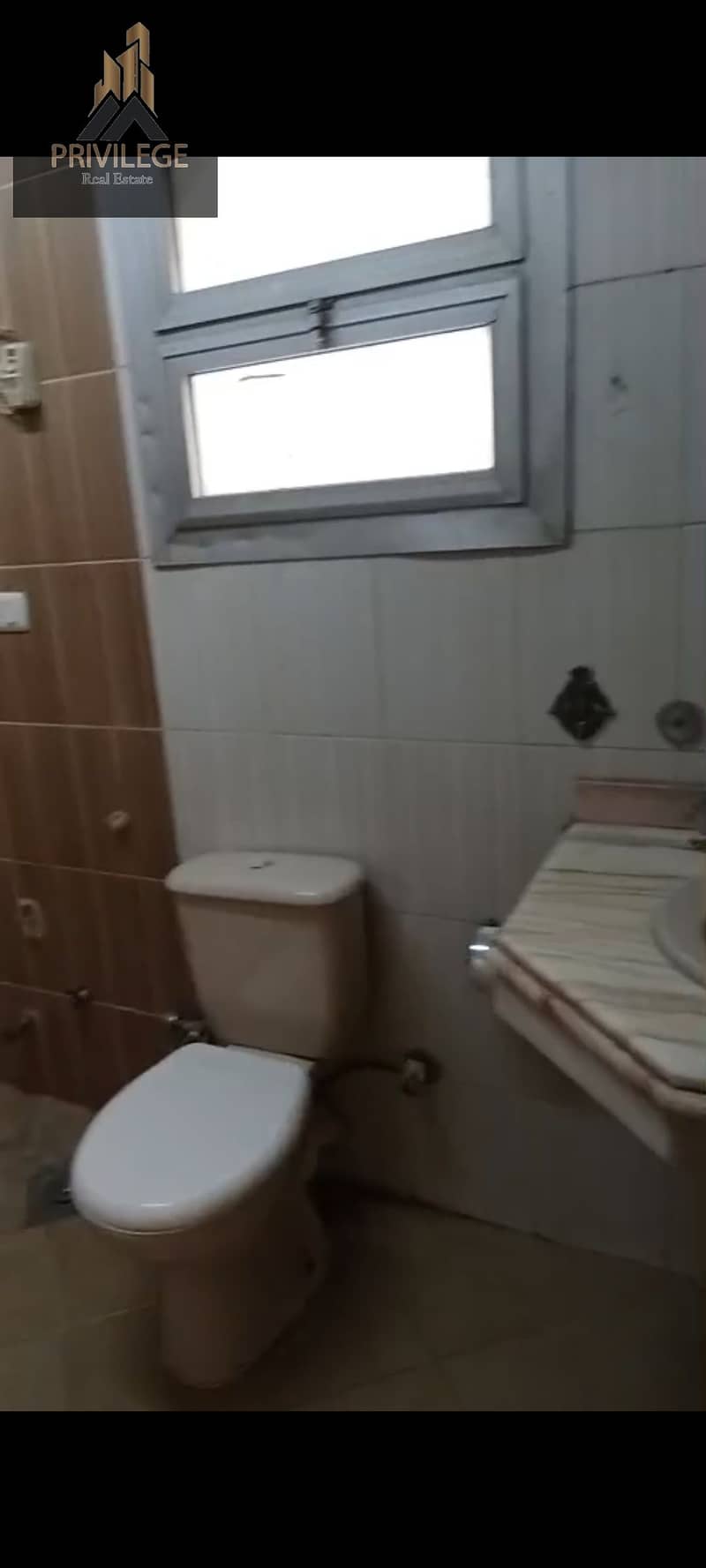 9 1000227064. jpg