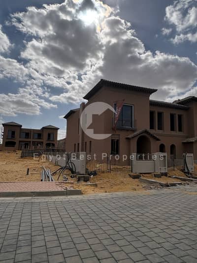 3 Bedroom Townhouse for Sale in Sheikh Zayed, Giza - 00ef17a2-aa8f-442f-8806-7e2e2c364eb9. png