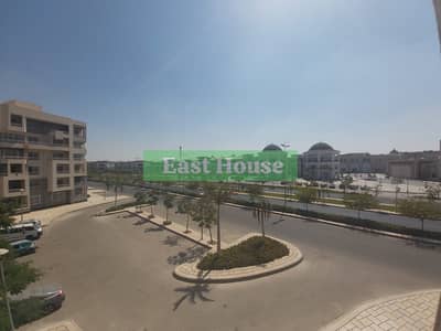 4 Bedroom Apartment for Sale in Madinaty, Cairo - f6a71170-2b1e-4095-a3c6-d4fecc9fe1b5. jpg 4 Bedroom Apartment for Sale in Madinaty, Cairo - f6a71170-2b1e-4095-a3c6-d4fecc9fe1b5. jpg