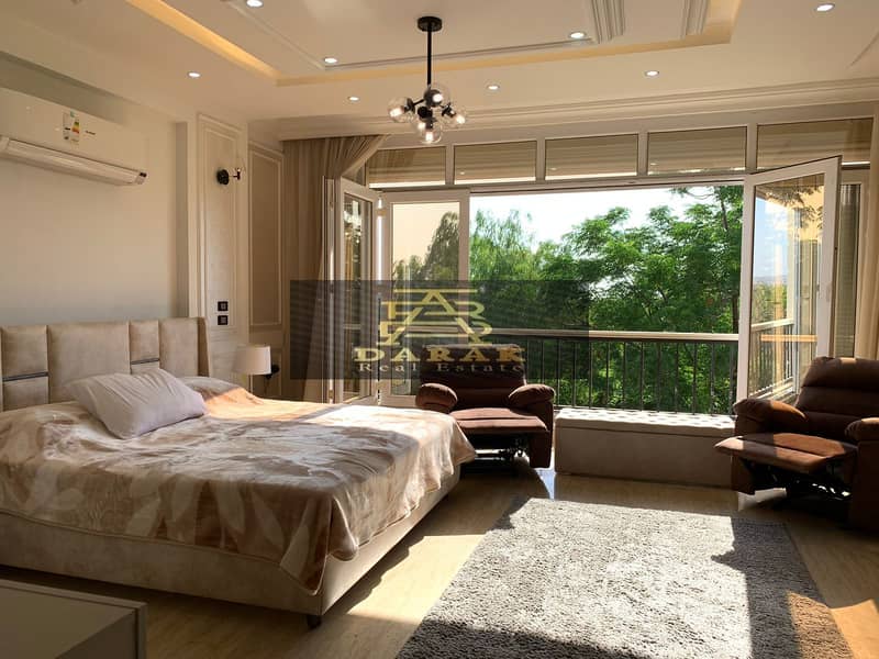 9 3e7ae0d4-6d26-4b31-bed4-1cf5de7fe91e. jpg